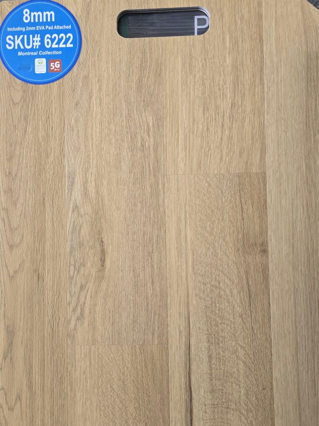 A close up showing the textures and colours of 6222 - Riche Vinyl 8mm Montreal Collection.