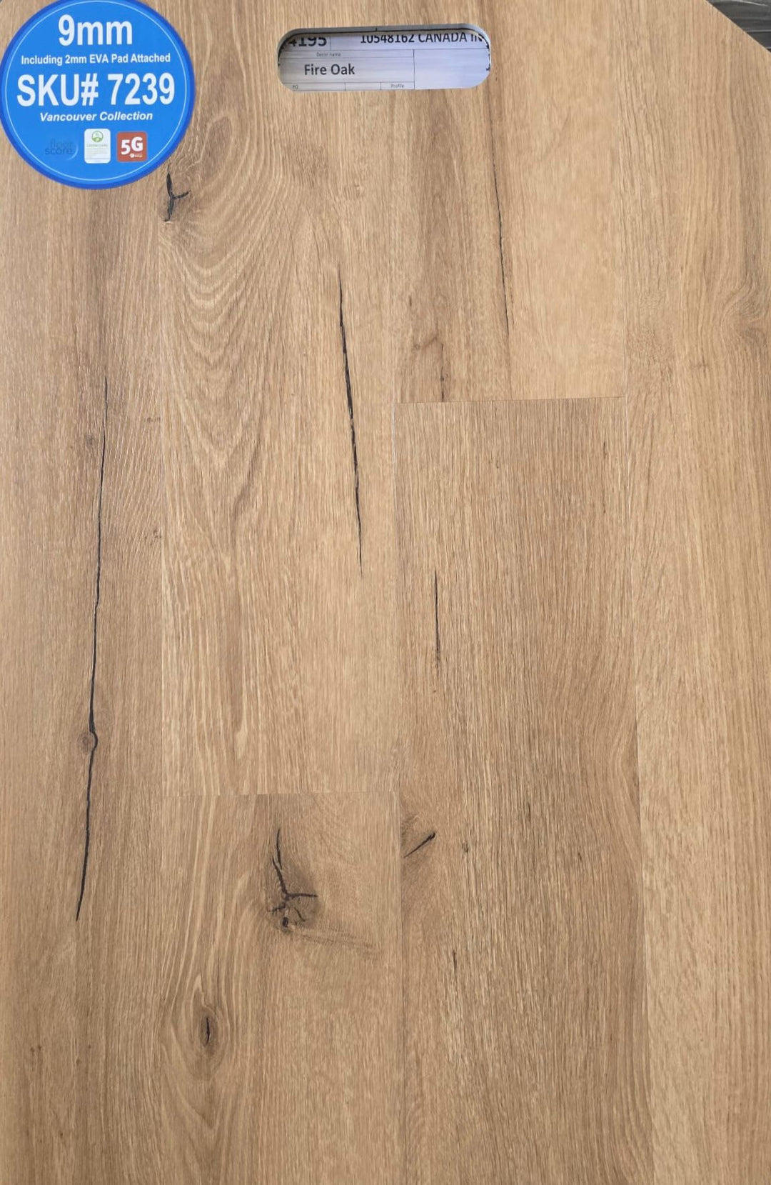 A close up showing the textures and colours of 7239 - Riche Vinyl 9mm Vancouver Collection.
