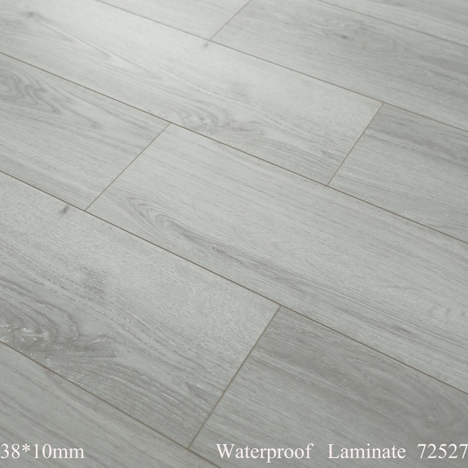 72527 - Evergreen 10mm Waterproof Laminate - ADVANCED FLOORING