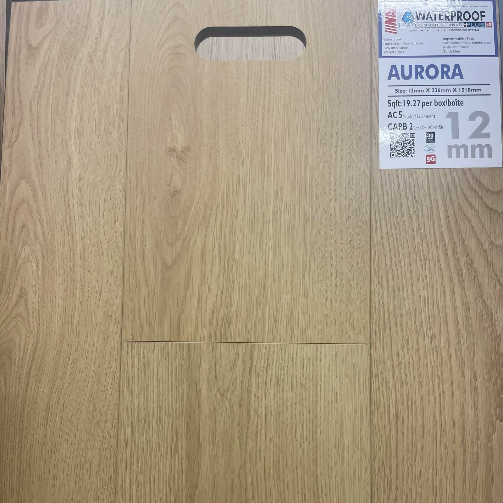 texture and color of NAF 12mm waterproof laminate plus collection