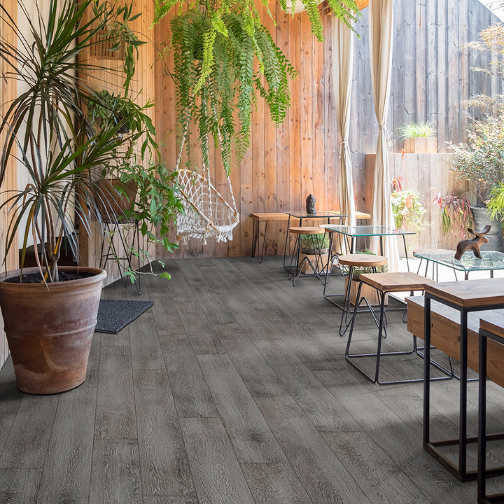 Modern interior setting with Karuka 6037 Beaulieu 8.5mm WPC vinyl flooring. Available at Advanced Flooring Waterloo. 