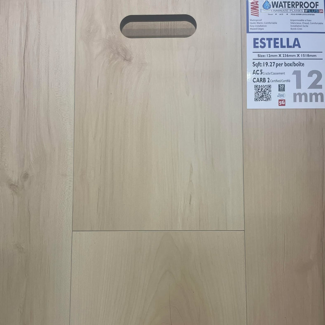 texture and color of NAF 12mm waterproof laminate plus collection