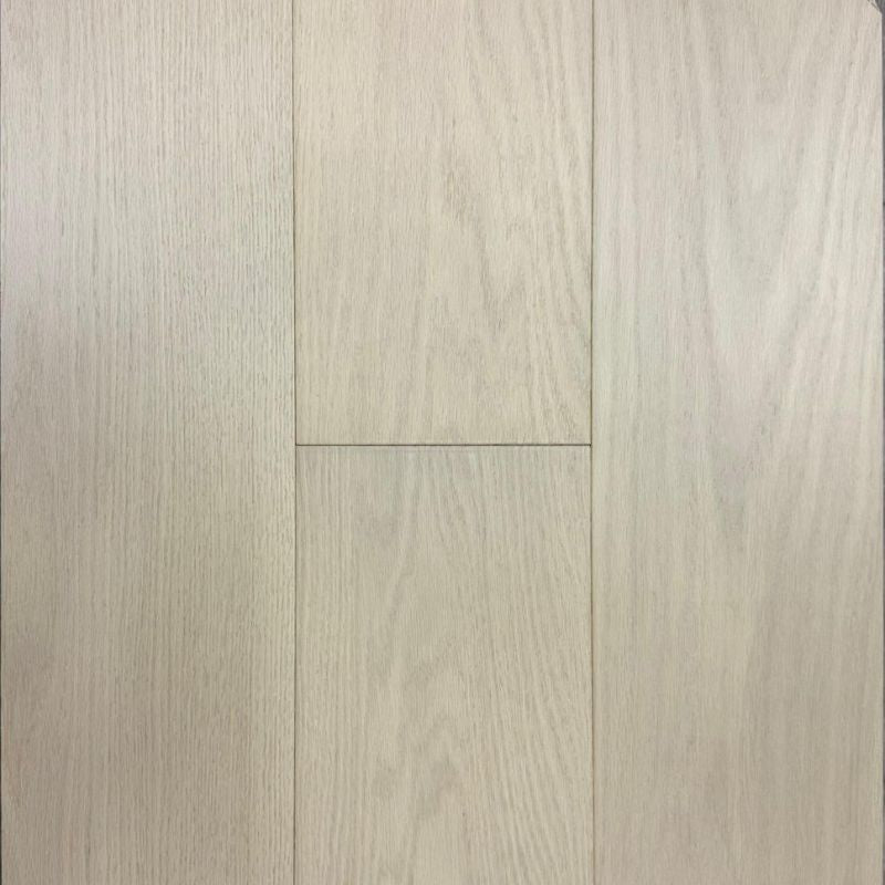 Sleek Oak engineered hardwood flooring sample – light oak tone with wire-brushed finish and 7½-inch wide planks – available in Ontario and across Canada.