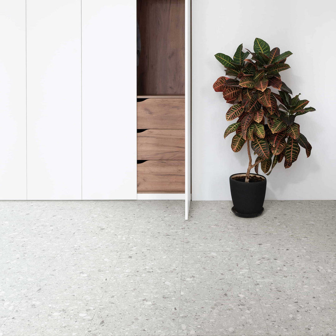Pezzo Fiocco - Ceratec Glue Down Vinyl Tile 2.3mm Dante Pro 2.0