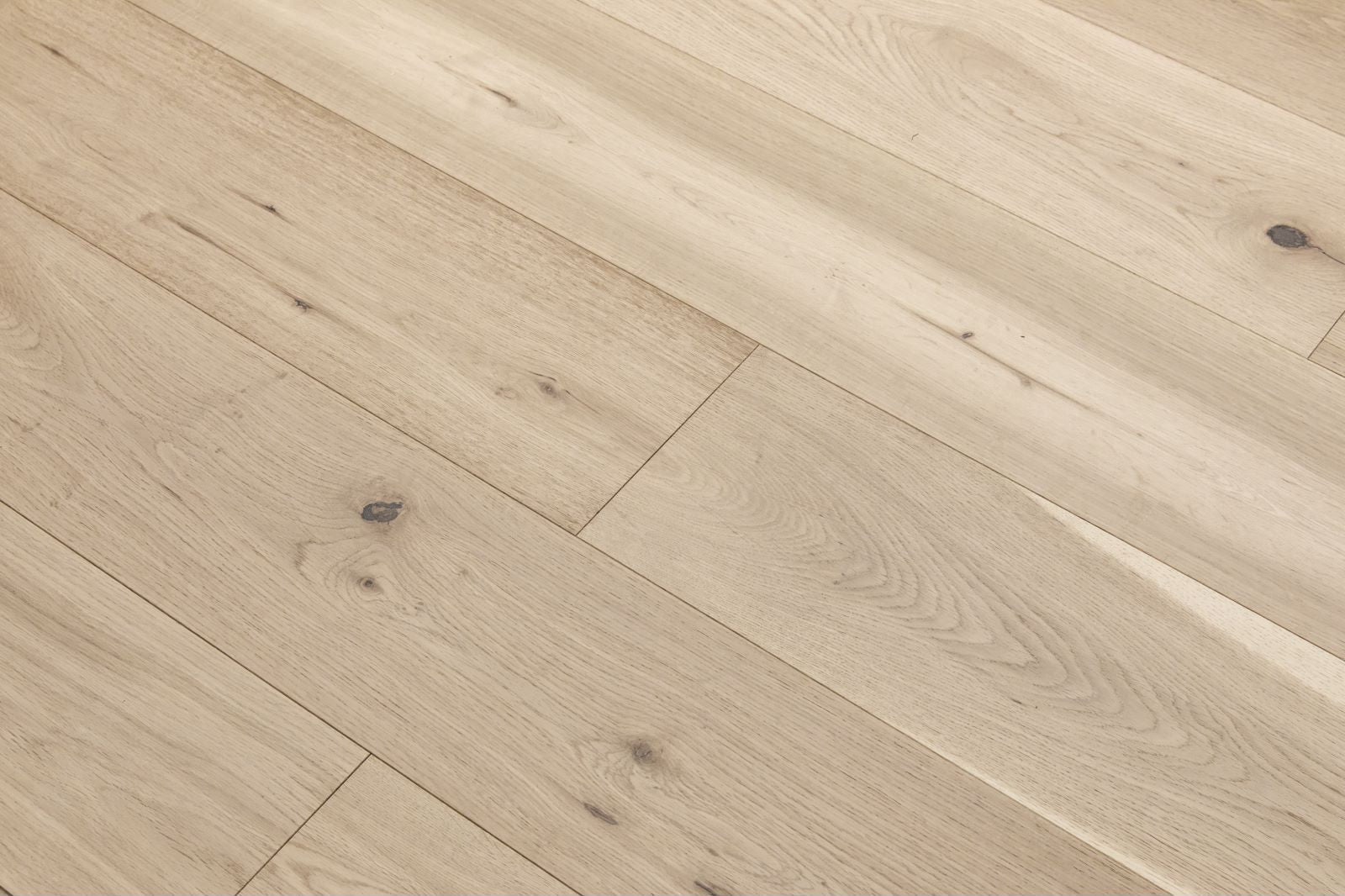 A close up of Banff VIDAR premium European Oak engineered hardwood flooring in Kitchener-Waterloo.