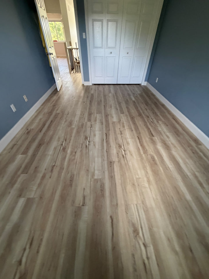 Lakeshore - AQUAPLUS Gold 7mm SPC Vinyl Flooring