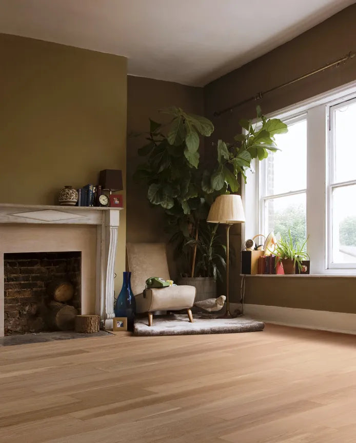 Prelude engineered oak hardwood flooring installed in a modern interior with wide 7 1/2 inch planks, from Fuzion’s Classical Elegance. Canada-wide delivery Available. 