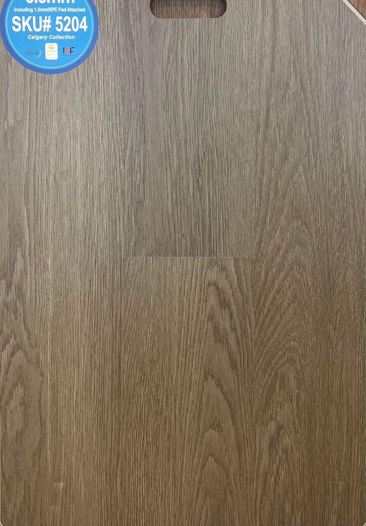 Close-up showing the texture and color of 5204 Riche 6.5mm vinyl flooring.