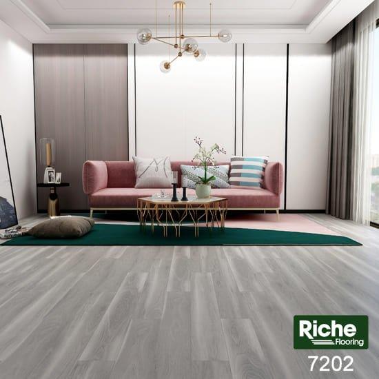 A modern room which displays the beautiful look of Riche 9mm vinyl flooring.