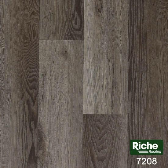 A close up showing the textures and colours of 7208 - Riche Vinyl 9mm Montreal Collection.