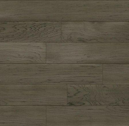 Close up of Maxine oak engineered hardwood