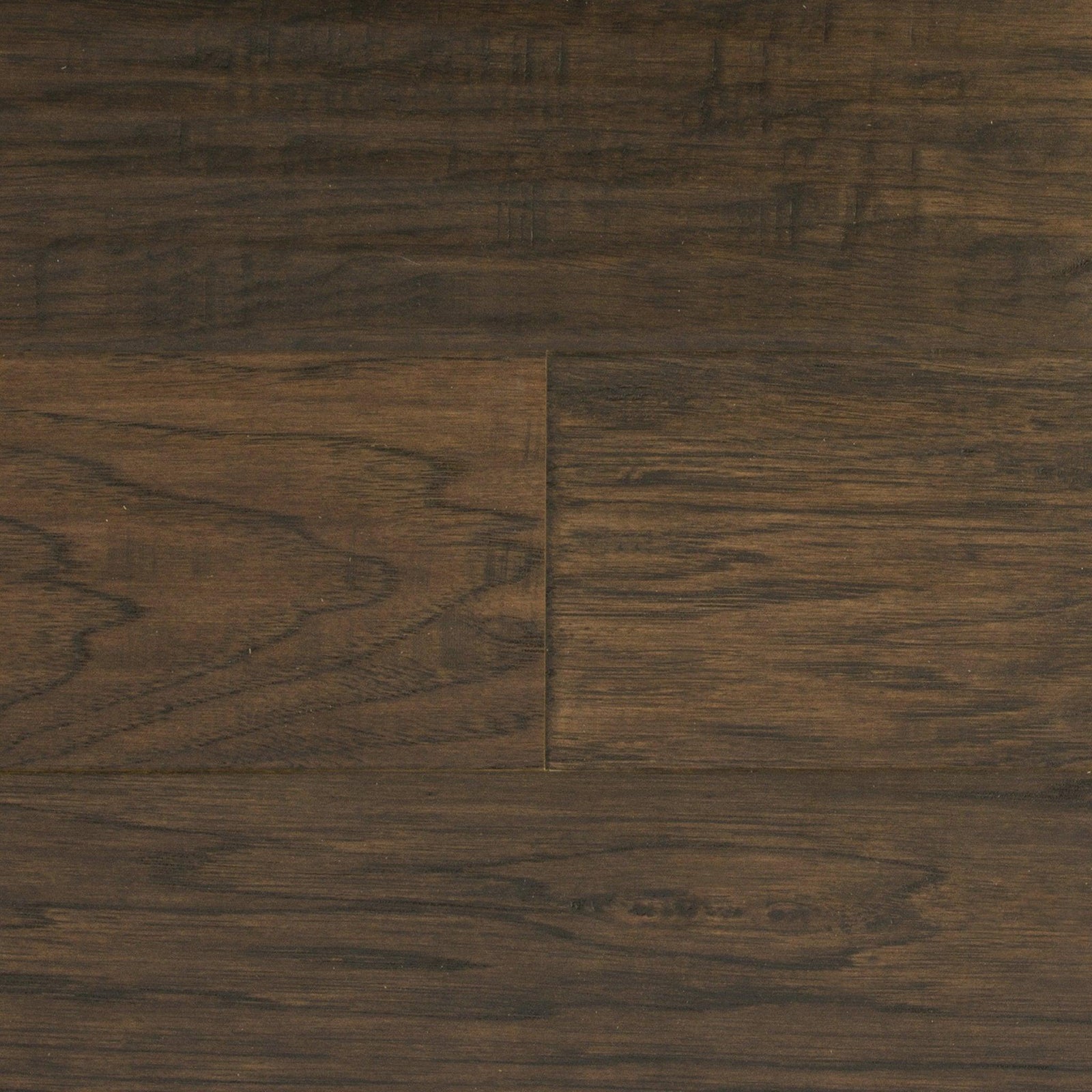 Close-up of MOJAVE HK2101 - Green Touch 5"*1/2" click Hickory engineered hardwood flooring sample. Available at Advanced Flooring Waterloo. 