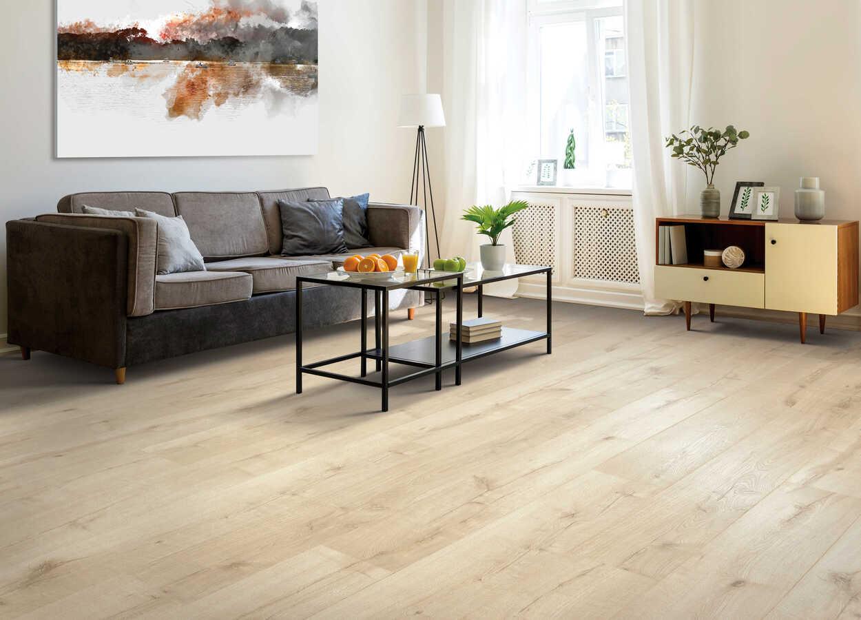 Sand Pearl Oak - Mohawk RevWood Plus Castlebriar Waterproof
